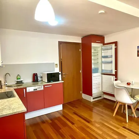 公寓 Entire Apartment, Near Clarion, O2 Arena, Metro 3 Min, Easter Market In Center 15 Min 布拉格