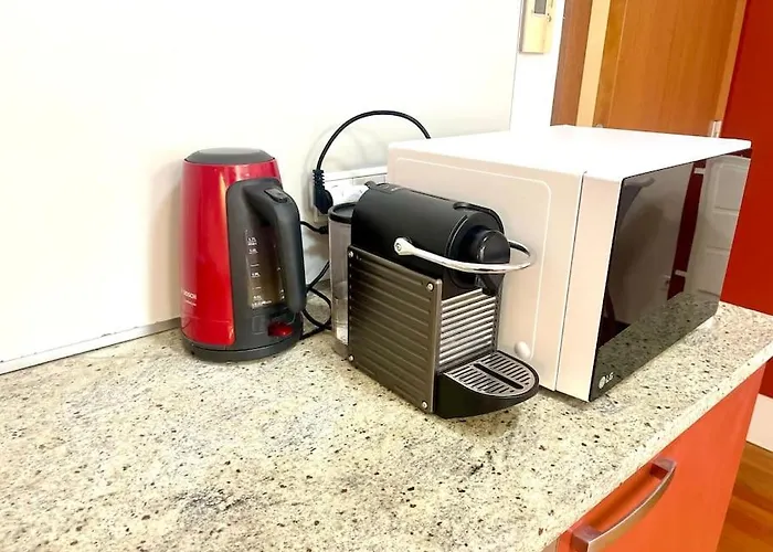 Entire Apartment, Near Clarion, O2 Arena, Metro 3 Min, Easter Market In Center 15 Min Apartment