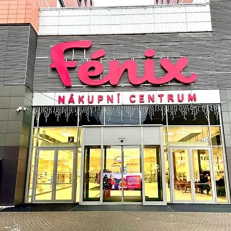 Entire Apartment, Near Clarion, O2 Arena, Metro 3 Min, Easter Market In Center 15 Min *